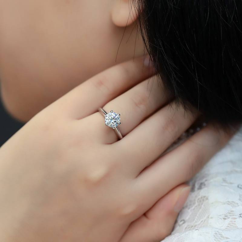 光臂T家六爪S925银镀白金MoissaniteWomen's Ring2.0ctD级